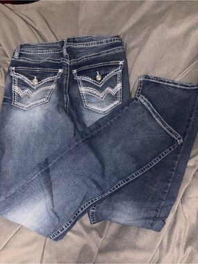 Mid Rise Dark Blue Women’s Jeans With ZigZag Design